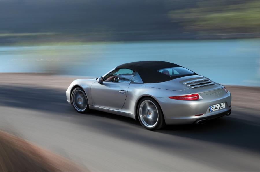  Porsche 911 Carrera S Cabriolet 2011 года  (фото 17 из 61)